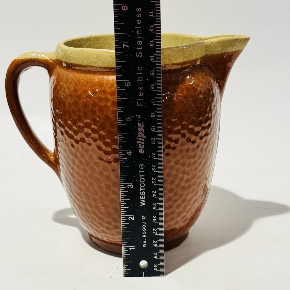 Vintage Watt‎ Pottery Stoneware Pitcher 7"  Tan & Burnt Orange Textured 1950's - Picture 10 of 13